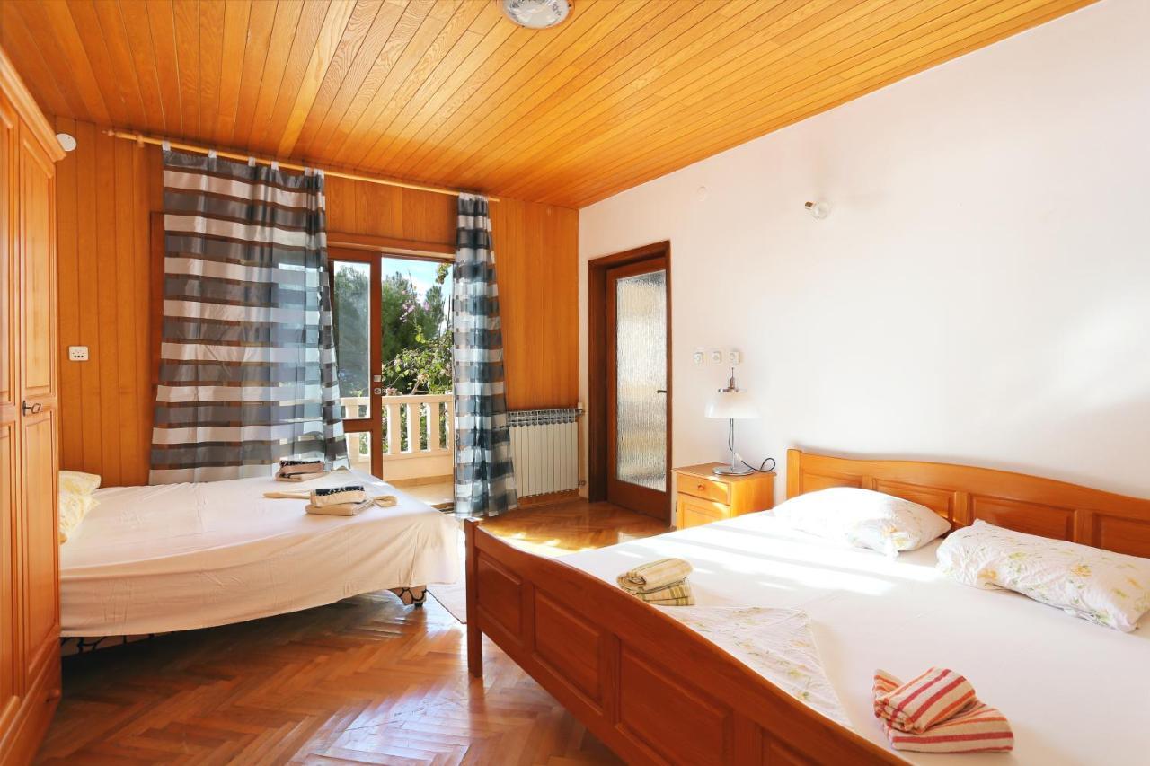 Apartments With A Parking Space Brela, Makarska - 18495 ภายนอก รูปภาพ