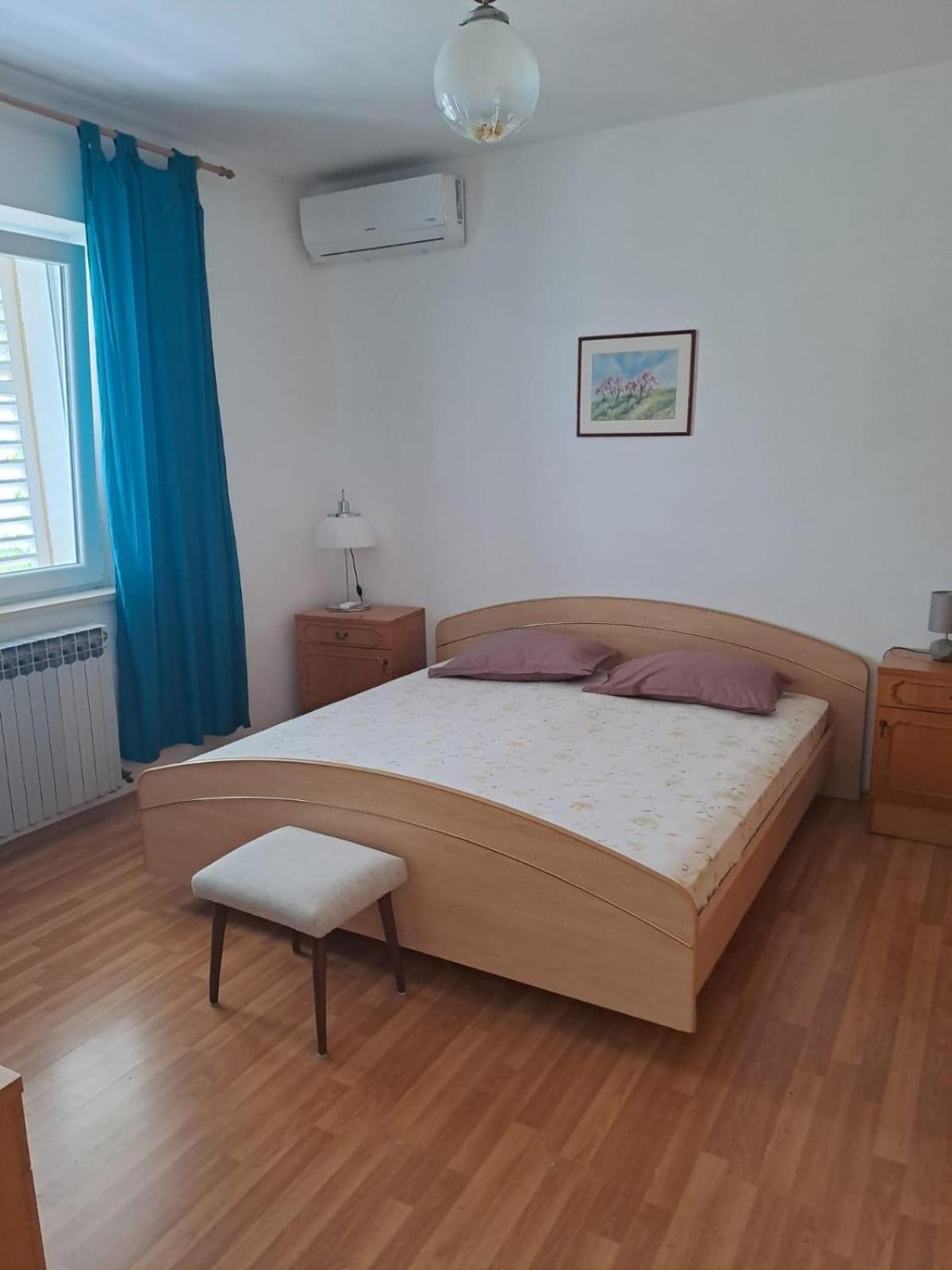 Apartments With A Parking Space Brela, Makarska - 18495 ภายนอก รูปภาพ